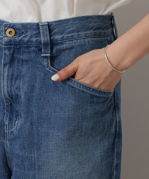 JOURNAL STANDARD LUXE（ジャーナルスタンダード　ラックス）の「12OZデニム ドアパンツ（デニムパンツ・レディース・ブルー・LARGE/MEDIUM/SMALL）」の16枚目の写真