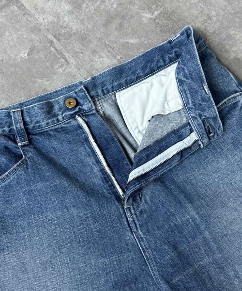 JOURNAL STANDARD LUXE(ジャーナルスタンダード ラックス)の「12OZデニム ドアパンツ(デニムパンツ・レディース・ブルー・LARGE/MEDIUM/SMALL)」の2枚目の写真