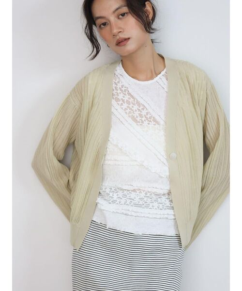 FIKA.（フィーカ）の「Sheer rib knit cardigan（カーディガン/ボレロ・レディース・チャコール/ブラック/ベージュ・MEDIUM）」の13枚目の写真