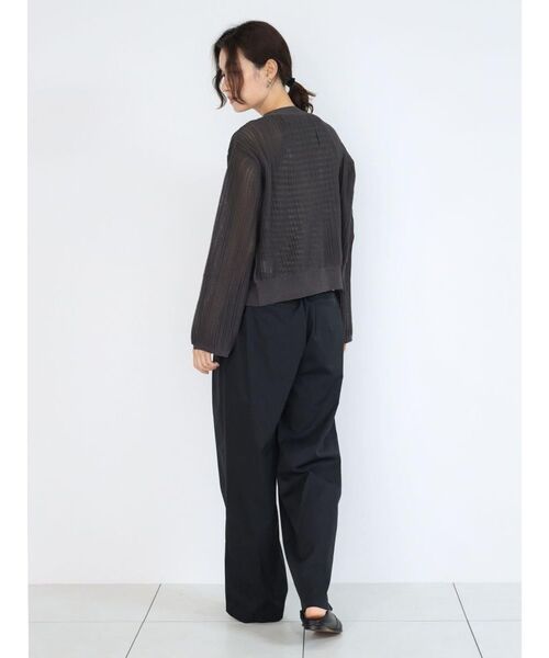 FIKA.（フィーカ）の「Sheer rib knit cardigan（カーディガン/ボレロ・レディース・チャコール/ブラック/ベージュ・MEDIUM）」の22枚目の写真