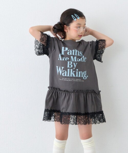 CIAOPANIC TYPY(チャオパニックティピー)の「【KIDS】かすれロゴレースレイヤードミニワンピチュニック(ワンピース・キッズ・チャコールグレー/アイボリー/グレー・110/150/130)」の7枚目の写真