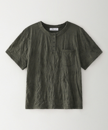 BLUESUNFLOWER（ブルーサンフラワー）の「テクスチャーヘンリーネック半袖Tシャツ[チャコール]（Tシャツ/カットソー）」