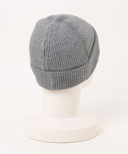 E RIN AI E(オリンアイ)の「【E RIN AI E】EE EMBLEM BASIC BEANIE / 【オリンアイ】EEエンブレムベーシックメタルロゴビーニー(ニットキャップ/ビーニー・メンズ・グレー/ブラック・ONE SIZE)」の6枚目の写真