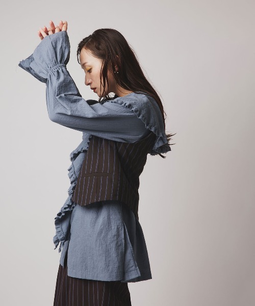 W:Huku(フーク)の「【W:Huku / ソフトタッチツイル】ノーカラー ベスト / Soft-Touch Twill No-Collar Vest(ベスト・レディース・ブラック/ベージュ系その他/ブラウン系その他/グレー系その他・FREE)」の13枚目の写真