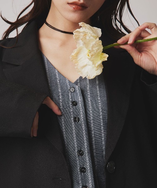 W:Huku(フーク)の「【W:Huku / ソフトタッチツイル】ノーカラー ベスト / Soft-Touch Twill No-Collar Vest(ベスト・レディース・ブラック/ベージュ系その他/ブラウン系その他/グレー系その他・FREE)」の16枚目の写真
