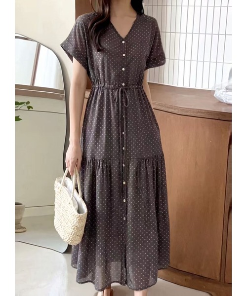 FAVORITO(ファヴォリート)の「Vネックシャツワンピース(ワンピース・レディース・ブラウン/ベージュ/パープル・F)」の2枚目の写真