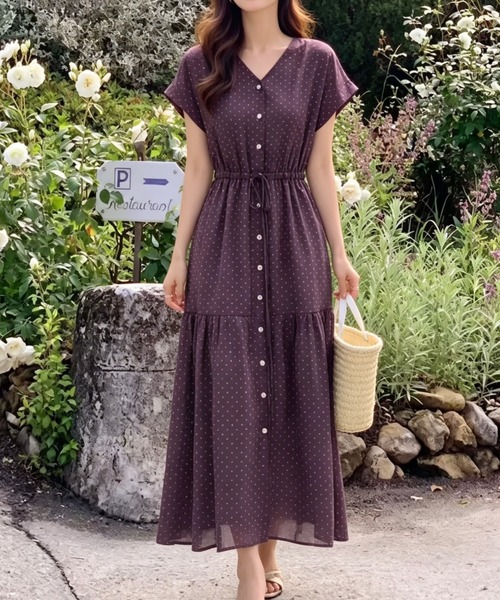 FAVORITO(ファヴォリート)の「Vネックシャツワンピース(ワンピース・レディース・ブラウン/ベージュ/パープル・F)」の13枚目の写真