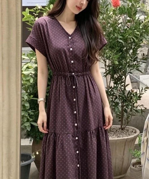 FAVORITO(ファヴォリート)の「Vネックシャツワンピース(ワンピース・レディース・ブラウン/ベージュ/パープル・F)」の11枚目の写真