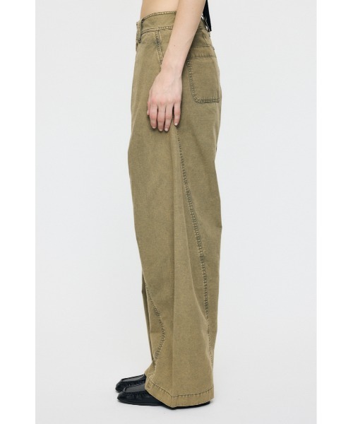 MOUSSY(マウジー)の「CURVE LINE TUCK パンツ(その他パンツ・レディース・カーキ/ベージュ・1)」の15枚目の写真