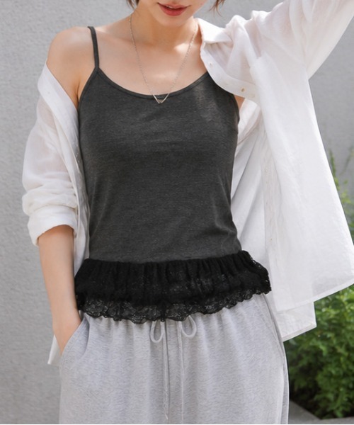 GORGE(ゴージ)の「《裾レース・華奢見え》インナーキャミソール/フェミニン×カジュアル/春夏/全3色(キャミソール・レディース・オフホワイト/ブラック/チャコール・F)」の3枚目の写真