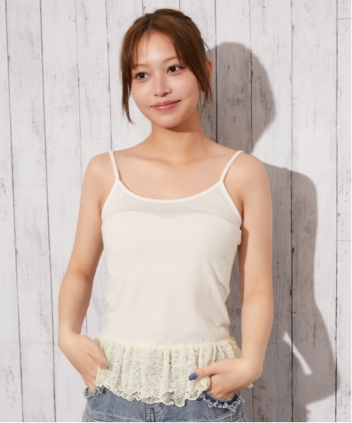 GORGE(ゴージ)の「《裾レース・華奢見え》インナーキャミソール/フェミニン×カジュアル/春夏/全3色(キャミソール・レディース・オフホワイト/ブラック/チャコール・F)」の5枚目の写真