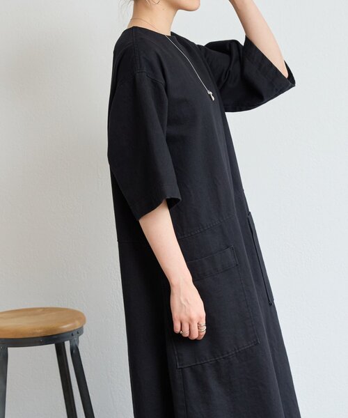 BEARDSLEY(ビアズリー)の「コットンポケットワンピ(ワンピース・レディース・ブラック・FREE)」の6枚目の写真