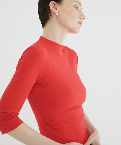 CLANE（クラネ）の「MOCK NECK MID SLEEVE TOPS（Tシャツ/カットソー・レディース・レッド/ブラック/ホワイト・1/2）」の3枚目の写真