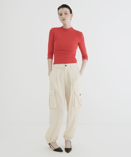 CLANE（クラネ）の「MOCK NECK MID SLEEVE TOPS（Tシャツ/カットソー・レディース・レッド/ブラック/ホワイト・1/2）」の20枚目の写真