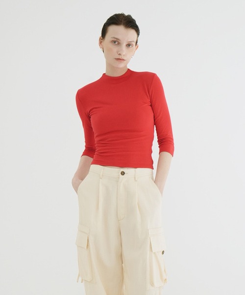 CLANE（クラネ）の「MOCK NECK MID SLEEVE TOPS（Tシャツ/カットソー・レディース・レッド/ブラック/ホワイト・1/2）」の19枚目の写真
