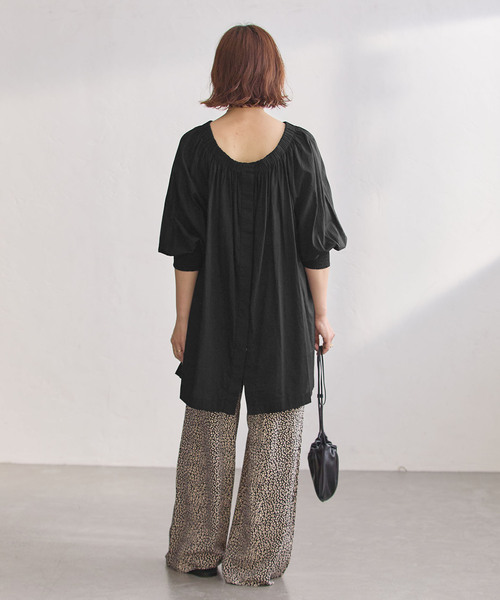 journal standard L'essage(ジャーナルスタンダードレサージュ)の「SWボイル2WAYチュニックブラウス(シャツ/ブラウス・レディース・ホワイト/ブラック・FREE)」の9枚目の写真