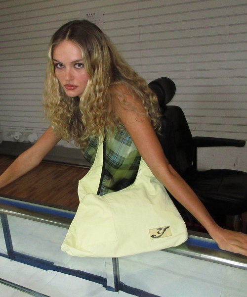 YEOMIMの「glitter bag (lemonade)(ショルダーバッグ・レディース・その他・FREE)」の1枚目の写真