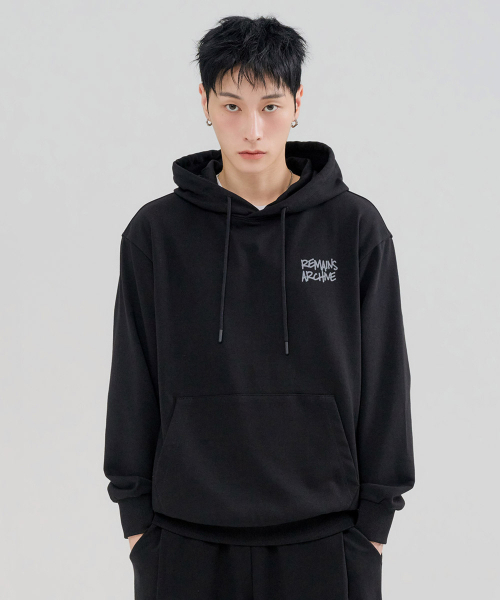 CHASECULT(チェイスカルト)の「ユニセックス グラフィティ フードTシャツ-FERU5116B03(パーカー・レディース・ブラック・100/105/110/95/90)」の1枚目の写真