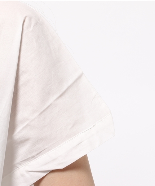 earth music&ecology(アースミュージックアンドエコロジー)の「Vネック刺繍半袖ブラウス(シャツ/ブラウス・レディース・オフホワイト/オレンジ/ネイビー・FREE)」の8枚目の写真