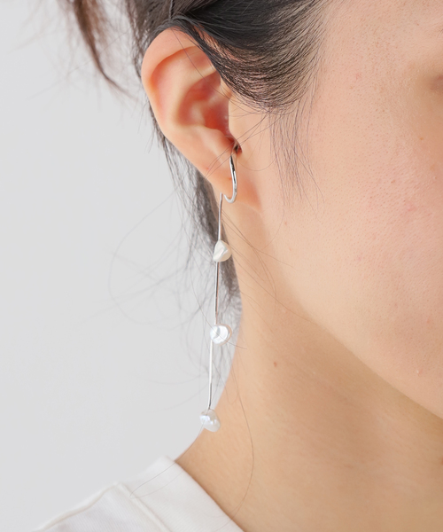 IENA(イエナ)の「Reflection/リフレクション EAR CUFF イヤーカフ REBMEC004SV(イヤーカフ・レディース・シルバー・FREE)」の7枚目の写真