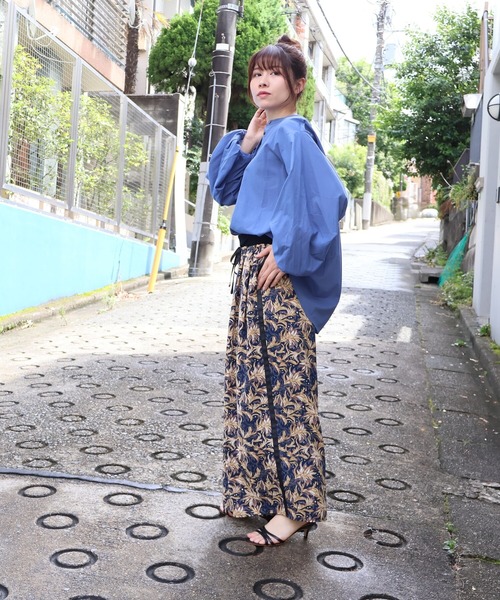 etre relie(エトレリー)の「ZOZO限定 セミシアーウエストリブワイドパンツ(その他パンツ・レディース・ブルー系その他3/ブラック系その他・MEDIUM)」の17枚目の写真