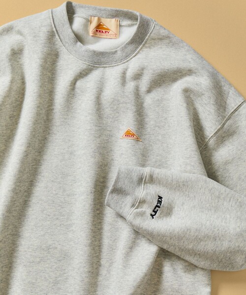 KELTY（ケルティ）の「KELTY/ケルティ 限定展開 KELTY×FREAK'S STORE/ケルティ 別注 ワンポイント ヴィンテージロゴ クルーネックスウェット（スウェット・メンズ・チャコールグレー/ネイビー/ライトグレー/ブラック/ベージュ/オフホワイト/ブラウン・SMALL/MEDIUM/LARGE/X-LARGE）」の10枚目の写真