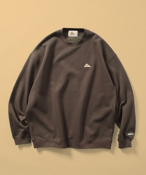 KELTY（ケルティ）の「KELTY/ケルティ 限定展開 KELTY×FREAK'S STORE/ケルティ 別注 ワンポイント ヴィンテージロゴ クルーネックスウェット（スウェット・メンズ・チャコールグレー/ネイビー/ライトグレー/ブラック/ベージュ/オフホワイト/ブラウン・SMALL/MEDIUM/LARGE/X-LARGE）」の12枚目の写真