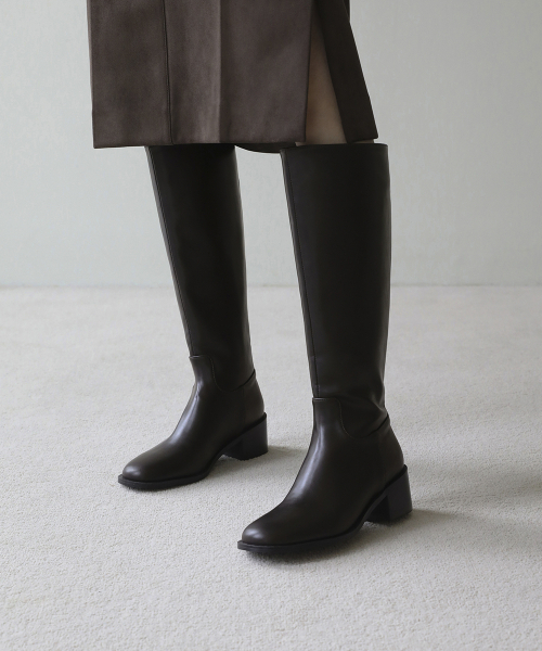 SAPPUN(サプン)の「シエナラウンドロングブーツ (5cm)(ブーツ・レディース・ダークブラウン/ブラック・22.5cm/23cm/23.5cm/24cm/25cm/24.5cm)」の5枚目の写真