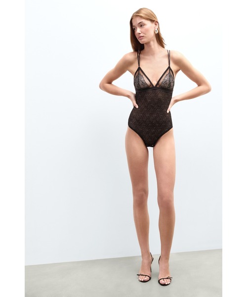 Intimissimi(インティミッシミ)の「"Feel Luxurious" ボディスーツ(タンクトップ・レディース・ブラック×シルバー・S/M)」の2枚目の写真