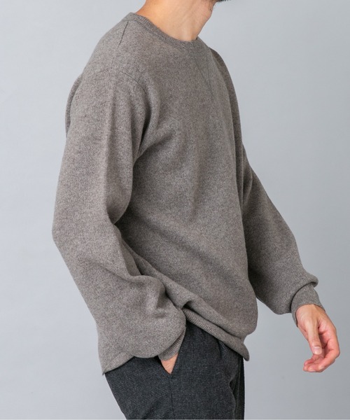 URBAN RESEARCH ROSSO MEN（アーバンリサーチロッソメン）の「ハミルトンラムズウールスムースニットスウェット（ニット/セーター・メンズ・ブラック/グレー/チャコールグレー/ミント/ベージュ系その他・LARGE/X-LARGE/MEDIUM）」の16枚目の写真