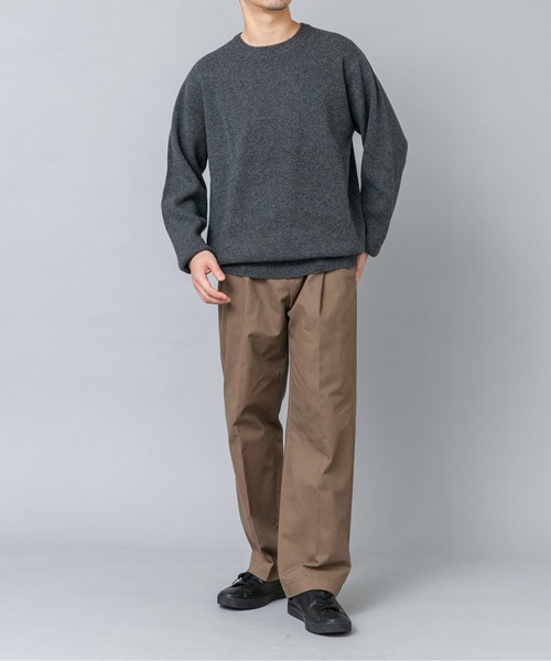 URBAN RESEARCH ROSSO MEN（アーバンリサーチロッソメン）の「ハミルトンラムズウールスムースニットスウェット（ニット/セーター・メンズ・ブラック/グレー/チャコールグレー/ミント/ベージュ系その他・LARGE/X-LARGE/MEDIUM）」の11枚目の写真