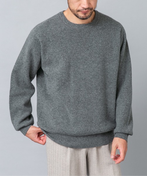 URBAN RESEARCH ROSSO MEN（アーバンリサーチロッソメン）の「ハミルトンラムズウールスムースニットスウェット（ニット/セーター・メンズ・ブラック/グレー/チャコールグレー/ミント/ベージュ系その他・LARGE/X-LARGE/MEDIUM）」の12枚目の写真
