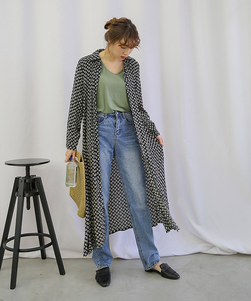 select MOCA(セレクトモカ)の「ガウンとしても使える2wayレトロ調総柄ロング丈長袖シャツワンピース(シャツワンピース)」|ブラック