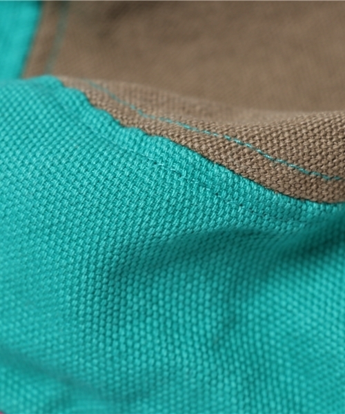 チチカカ（チチカカ）の「クレイジーパターンサファリハット（ハット・レディース・ベージュ/ネイビー・FREE）」の5枚目の写真