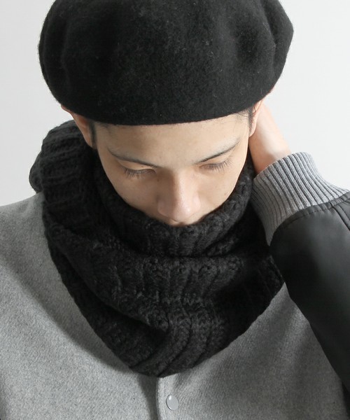 WEGO（ウィゴー）の「WEGO/プレーンスヌード（ネックウォーマー/スヌード・メンズ・ネイビー/ベージュ/ホワイト/レッド/ワイン/ブラック・FREE）」の3枚目の写真