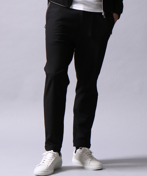 5351 POUR LES HOMMES(ゴーサンゴーイチプールオム)の「シャンブレーハイテンションジョガーパンツ(その他パンツ・メンズ・ブラック・46/44/48)」の2枚目の写真