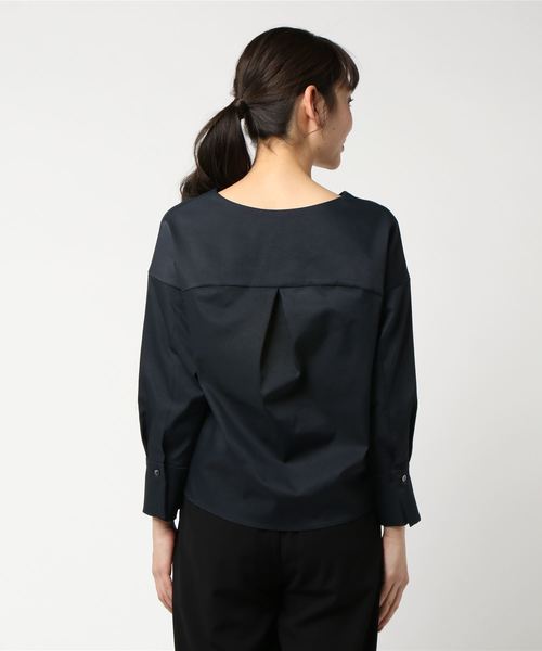 RIVE DROITE（リヴドロワ）の「タスラン　Vネックブラウス（シャツ/ブラウス・レディース・イエロー/ネイビー/ベージュ・1）」の5枚目の写真