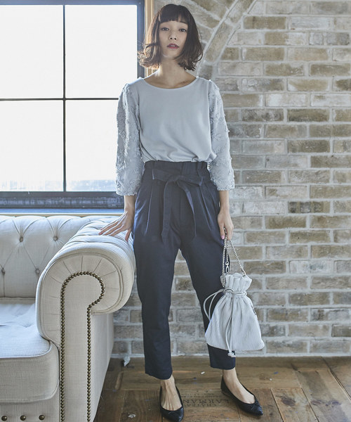 earth music&ecology(アースミュージックアンドエコロジー)の「・COTTON USAチノパンツ(テーパード) ○(チノパンツ)」|ネイビー