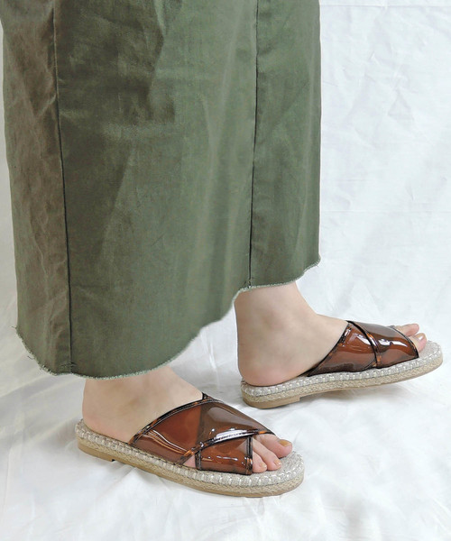 minia（ミニア）の「クロス エスパドリーユ スリッパサンダル [ minia ]（サンダル・レディース・ブラック/ピンク/ターコイズブルー/シルバー/ブラウン/イエロー・S/M/L/LL）」の13枚目の写真