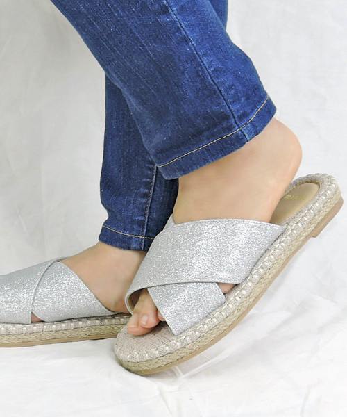 minia（ミニア）の「クロス エスパドリーユ スリッパサンダル [ minia ]（サンダル・レディース・ブラック/ピンク/ターコイズブルー/シルバー/ブラウン/イエロー・S/M/L/LL）」の16枚目の写真