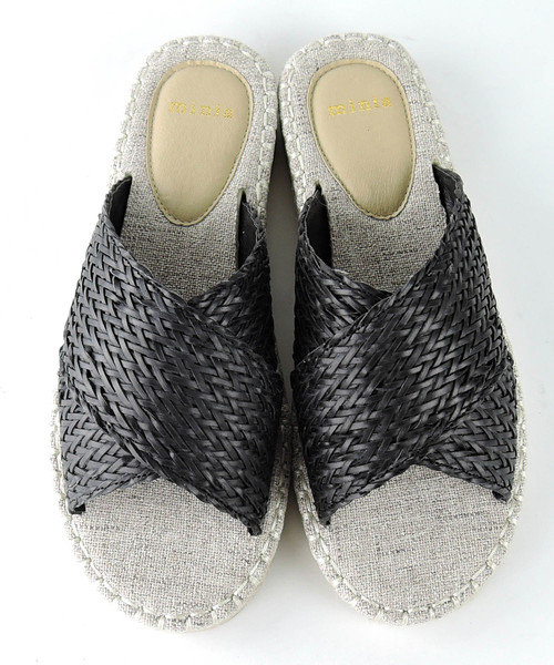 minia（ミニア）の「クロス エスパドリーユ スリッパサンダル [ minia ]（サンダル・レディース・ブラック/ピンク/ターコイズブルー/シルバー/ブラウン/イエロー・S/M/L/LL）」の7枚目の写真