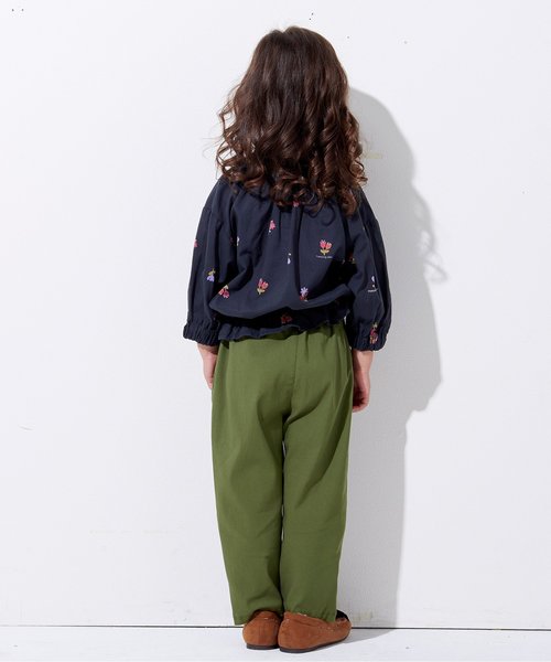 BREEZE（ブリーズ）の「リボン付きテーパードパンツ 9分丈（その他パンツ・キッズ・エンジ/カーキ/ブルー・90/100/110/120/80/130/140）」の5枚目の写真