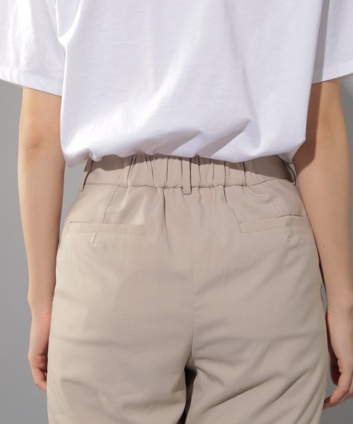 PAGEBOY(ページボーイ)の「ストレッチフレアパンツ(その他パンツ・レディース・ブラック/アイボリー/レッド・SMALL/MEDIUM)」の7枚目の写真