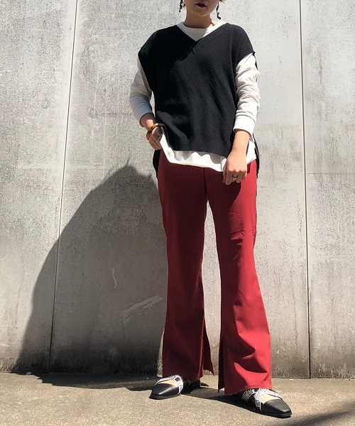 PAGEBOY(ページボーイ)の「ストレッチフレアパンツ(その他パンツ・レディース・ブラック/アイボリー/レッド・SMALL/MEDIUM)」の19枚目の写真