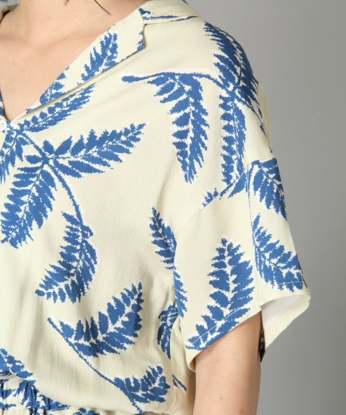 LOWRYS FARM(ローリーズファーム)の「カイキンオールインワン 833997(つなぎ/オールインワン・レディース・アイボリー/ネイビー・FREE)」の4枚目の写真