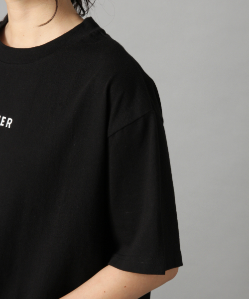 LOWRYS FARM（ローリーズファーム）の「チビロゴＴＥＥ　837987（Tシャツ/カットソー・レディース・ブラック/ベージュ/オフホワイト/パープル・FREE）」の7枚目の写真