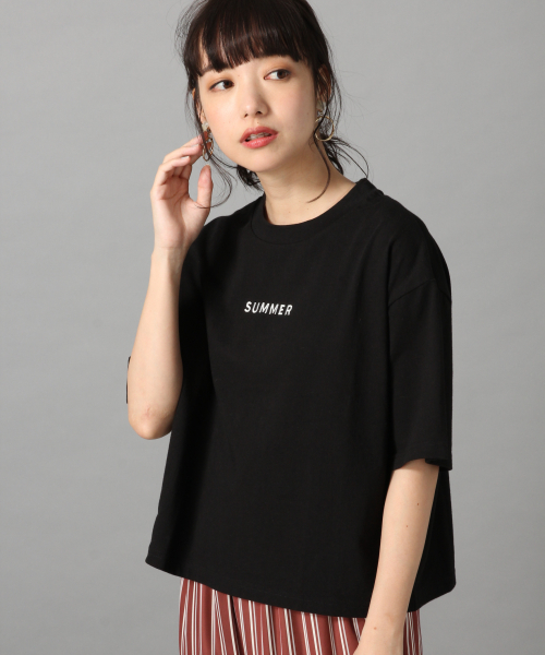 LOWRYS FARM（ローリーズファーム）の「チビロゴＴＥＥ　837987（Tシャツ/カットソー・レディース・ブラック/ベージュ/オフホワイト/パープル・FREE）」の22枚目の写真