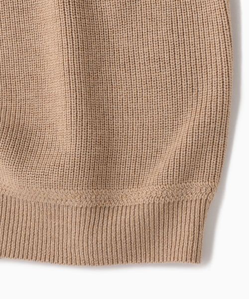 SHIPS（シップス）の「SC: WOOLMARK マシンウォッシュ対応 畔編み クルーネック ニット ベスト（ベスト・メンズ・オリーブ/ネイビー/ベージュ・LARGE/SMALL/X-LARGE/MEDIUM）」の10枚目の写真