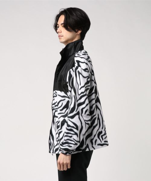 fridge（フリッジ）の「【SPRING MOUNTAIN APPAREL】FLEECE PATCH JKT（ブルゾン・メンズ・その他/レオパード/ゼブラ・MEDIUM/LARGE/X-LARGE）」の4枚目の写真