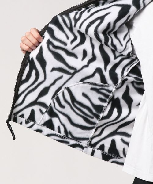 fridge（フリッジ）の「【SPRING MOUNTAIN APPAREL】FLEECE PATCH JKT（ブルゾン・メンズ・その他/レオパード/ゼブラ・MEDIUM/LARGE/X-LARGE）」の6枚目の写真
